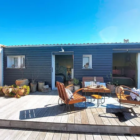 Сasa de vacaciones Tranquille En Bord De By Interhome