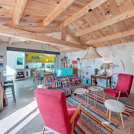 Сasa de vacaciones Tranquille En Bord De By Interhome *